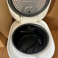 炊飯器の画像