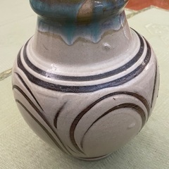 🏺①沖縄やちむん？　大きめ花瓶　焼物　壺　陶器　　陶芸品🏺の画像