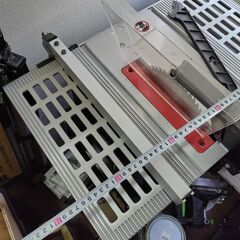 テーブルソーの画像