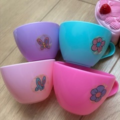 ミニーちゃんティーセット　コンロお鍋やかんフライパン付き　おままごとの画像