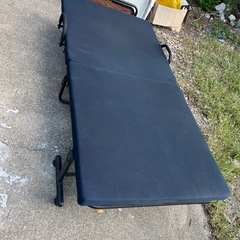 折り畳シングルベットの画像