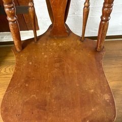 アンティークチェアの画像
