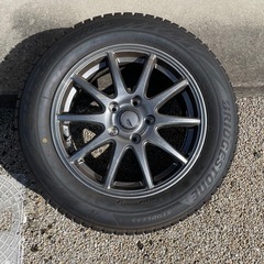 スタッドレスBRIDGESTONEノア ヴォクシー スタッドレスタイヤホイールセット 　の画像