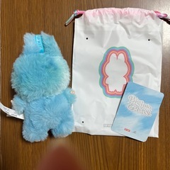 LABUBU ラブブ　ぬいぐるみべペンダントの画像