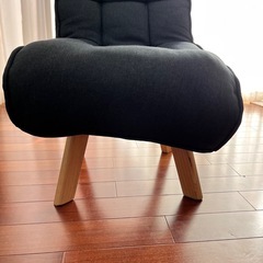 回転椅子　青　　の画像