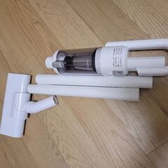 LIGHTEN コードレス スティッククリーナー xr-s008 掃除機 白の画像
