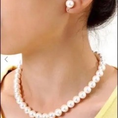 ネックレス　ピアスの画像