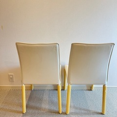 大塚家具　ダイニングチェア　2脚　ホワイトの画像