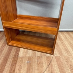 子供用 衣類ショーケース　衣類棚の画像