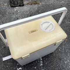 釣り用ボックス（決まりました）の画像