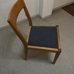 無印良品(美品)【オーク材チェア】の画像