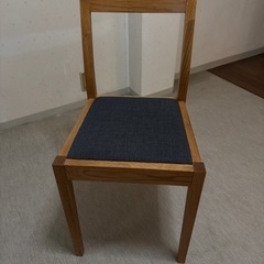 無印良品(美品)【オーク材チェア】の画像