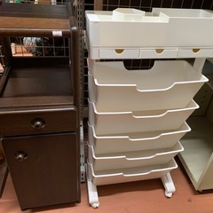 ★一つ1500円★ 小棚・移動式棚・物入れ・収納など ※どの商品が欲しいなどメッセージにてお問い合わせください。の画像
