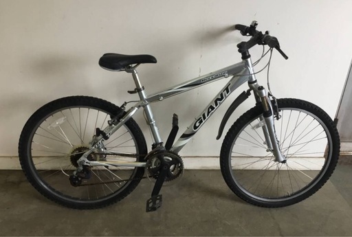 A-174△ y 岐阜発/ GIANT/ Rock4500/ マウンテンバイク/ 3×7段変速/ 26インチ/ 走行確認/ タイヤひび割れあり/ 現状品/ R7.4/22 △