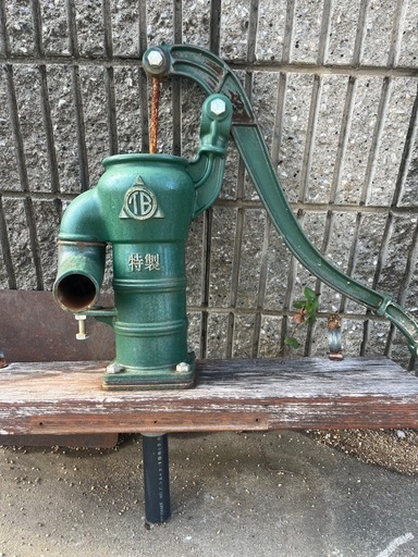 井戸用手押しポンプ