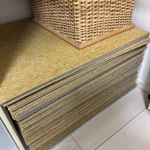 タイルカーペット