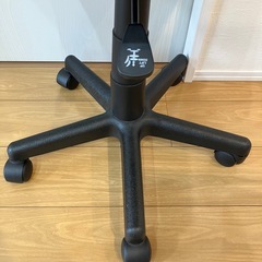 オフィスチェア/PCチェア
の画像