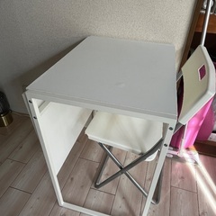 テーブルfrom IKEA の画像