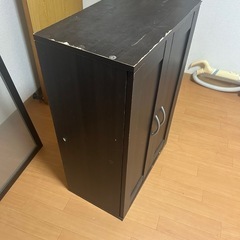 キャビネット/本棚/収納/扉付きの画像