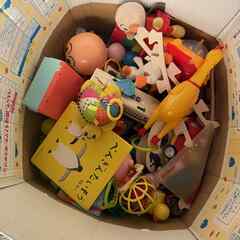 子供用おもちゃをの画像