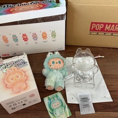 ラブブ ケース付き Labubu 正規品 の画像