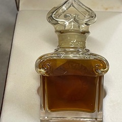 廃盤希少品 新品 GUERLAIN MITSOUKO ゲラン ミツコ パルファム 15ml 蕾ボトルフランス製  GUERLAIN
の画像