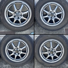 215/65/16  スタッドレスタイヤの画像