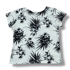 【INGNI】イング半袖TシャツM花柄トップスホワイトブラックチビTy2kギャルの画像
