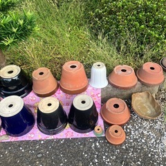 植木鉢、花瓶　※大きめの画像