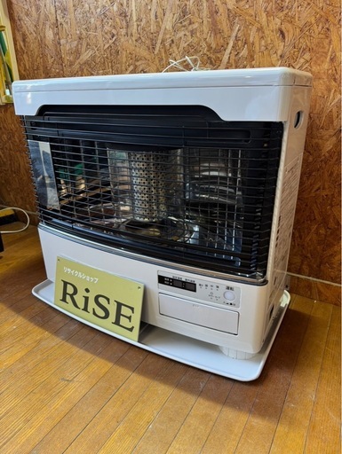 J0202 トヨトミ　半密閉式石油ストーブ　現状お渡し　暖房　ヒーター　　2023年