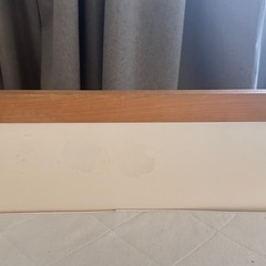 IKEA ベビーベッドとマットレスの画像