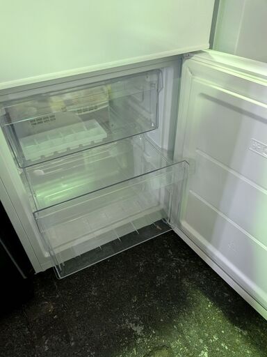 【ジャングル和泉大型良品館】 ニトリ 2ドア冷蔵庫 NTR-140WH 2023年製
