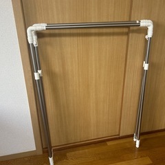 [即日お渡し可能]折りたたみ洗濯物干し/ハンガーかけの画像