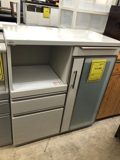 【ジャングルジャングル石津店】三幸ジャパン　レンジ台　食器収納　おしゃれ　人気　新生活　堺市 堺区　西区　東区　北区　南区　和泉市　高石　石津