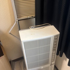 【10/21まで】窓付きエアコン2個の画像