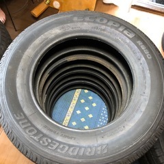 タイヤ　バン　ワゴンの画像