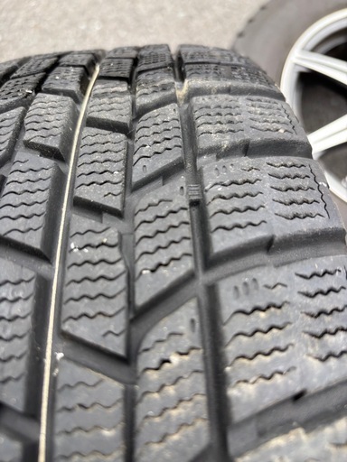 Goodyear スタッドレスタイヤ 195/65R15 4本 ノアヴォクシー