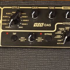 小型で使える粋なヤツ。　VOX DA5 ギターアンプ　動作品の画像