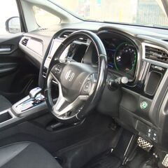 ⭕お買い得！シャトル　ハイブリッドZ　ホンダセンシング⭕ローンブラックでもOK！！審査受付中！自社ローンでは無いオートローン！関西のお店ですが全国どこでも遠方納車できます！の画像