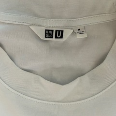 秋服　白のロンTの画像