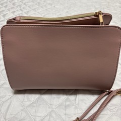 新品！！ピンクカラー ショルダーバッグの画像