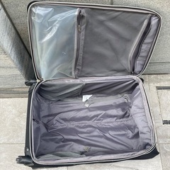 samsonite🔴超軽量の特大スーツケース80.50.35センチの画像
