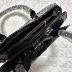 新品！！エナメルクロコ２WAYリボンバッグの画像