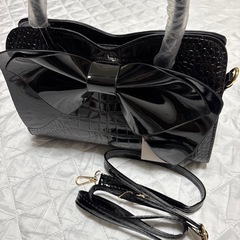 新品！！エナメルクロコ２WAYリボンバッグの画像