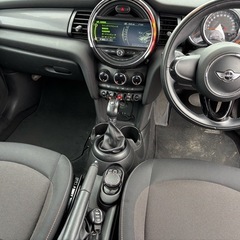 ミニクーパー F55 (人気のディーゼル)(車検満)の画像