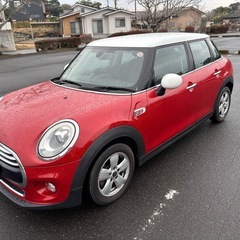 ミニクーパー F55 (人気のディーゼル)(車検満)の画像