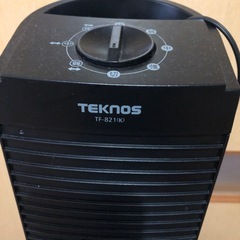 2022年製　タワー型扇風機の画像