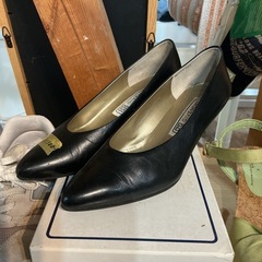 レザーパンプス🥿GIVENCHYジバンシィ革ハイヒールフォーマルシンプル✨黒の画像