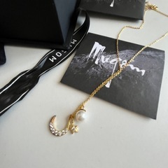 MUGOM JEWELWYネックレス❣️
の画像