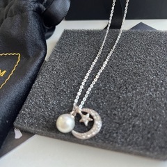 MUGOM JEWELWYネックレス❣️
の画像